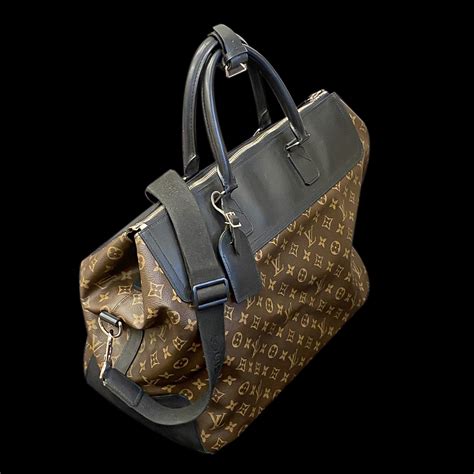 neo greenwich louis vuitton|Louis Vuitton Neo Greenwich Bag .